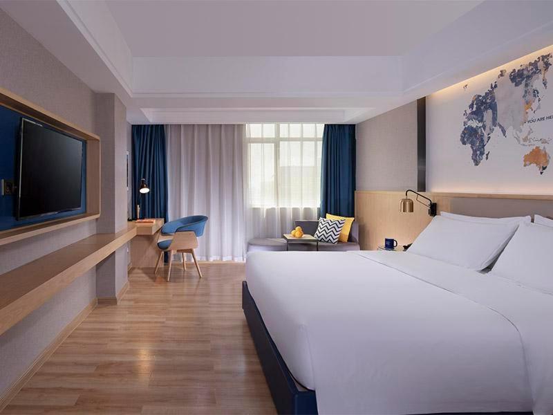 Kyriad Marvelous Hotel Dongguan Changan Light Rail Station Esterno foto